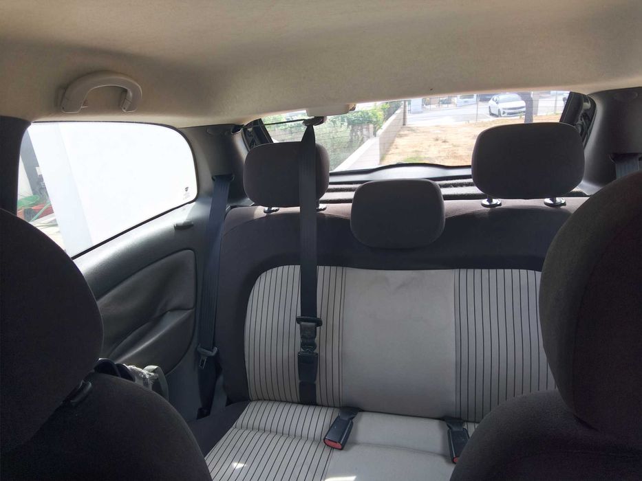 Lancia Ypsilon 1.2 motor Fire, em otimo estado.
