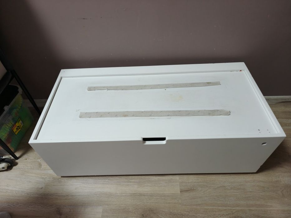 Biała skrzynka , solidna używana