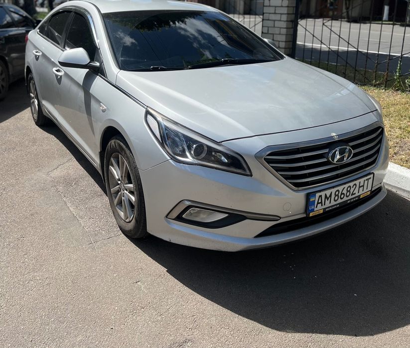 Продам авто хюндай 2.0 газ