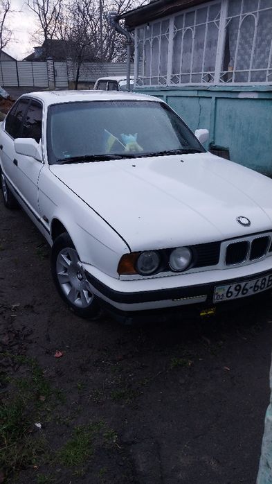 Продам бмв 520 і