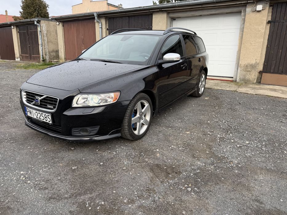 Volvo v50 2.0d r-design