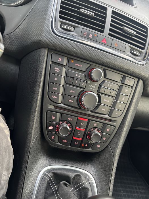 Opel Meriva B 1.4 benzyna