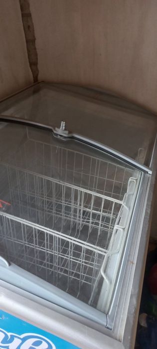 Продам морозильну камеру