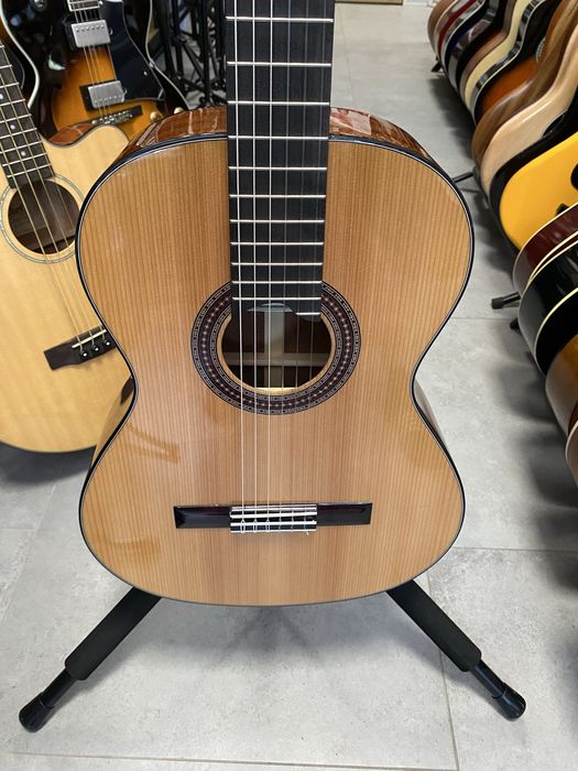 Martinez MC-48C 4/4 Cedrowa - gitara klasyczna