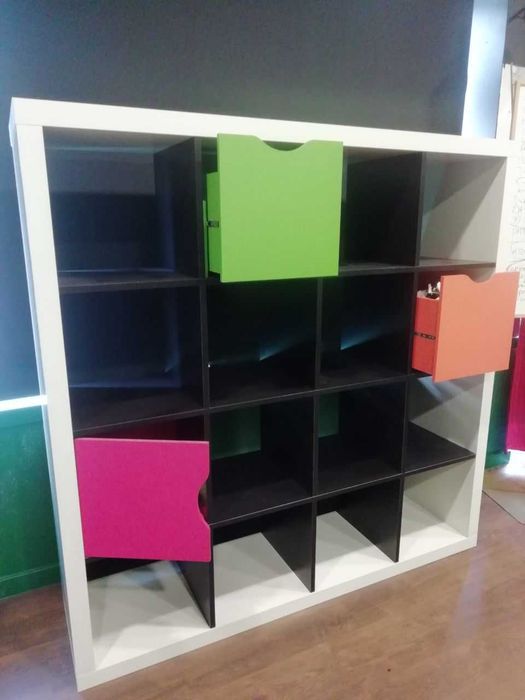 Estante em cubos
