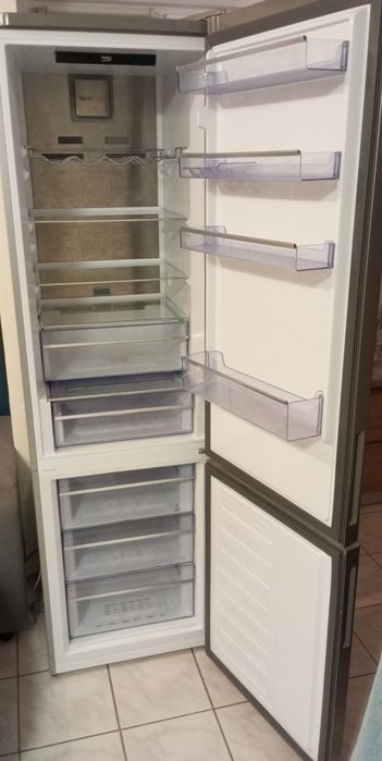 Wentylator chłodziarki do lodówki Beko MCNA406E33ZXB, Moduł zasilający