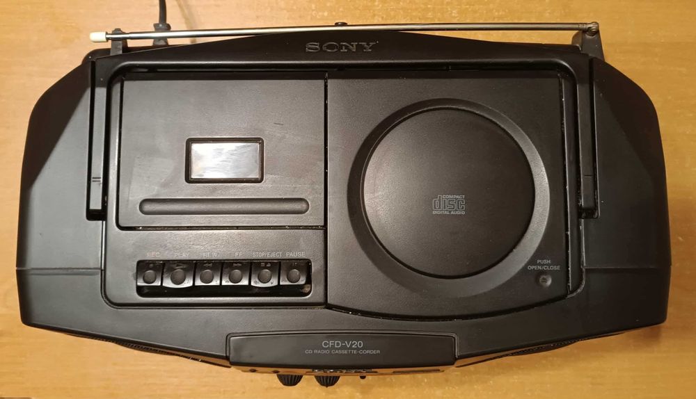 Radioodtwarzacz kasetowy + CD | Sony CFD-V20 boombox