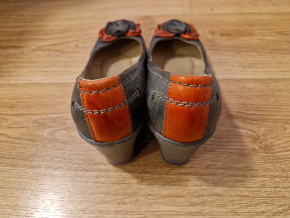 Buty na koturnie 39 Carini 25,5 cm skóra szare
