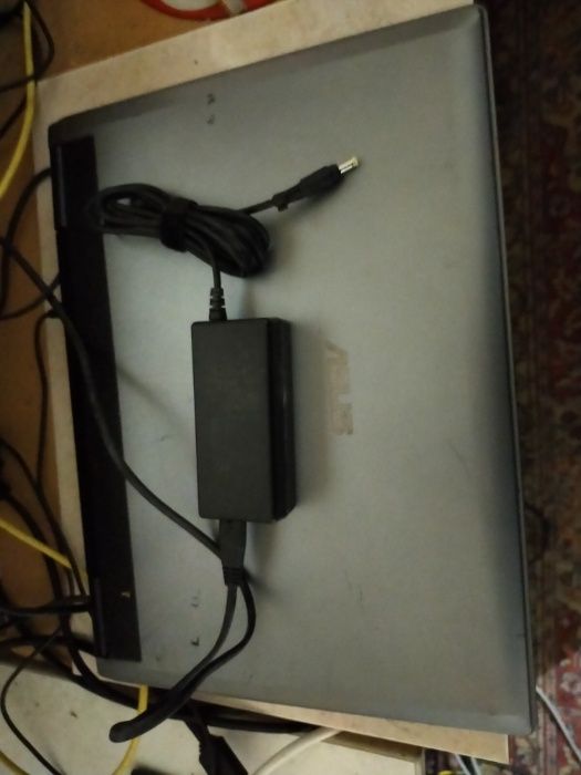 Asus F3S - C/ Win 10