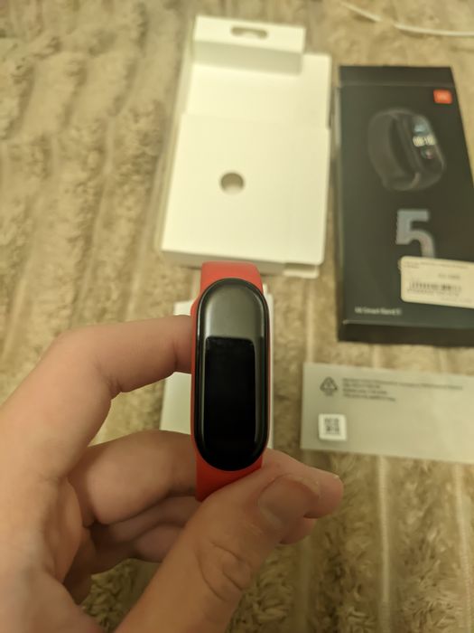 Продам Ми бренд 5