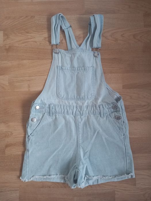Ogrodniczki jeansowe spodenki 152