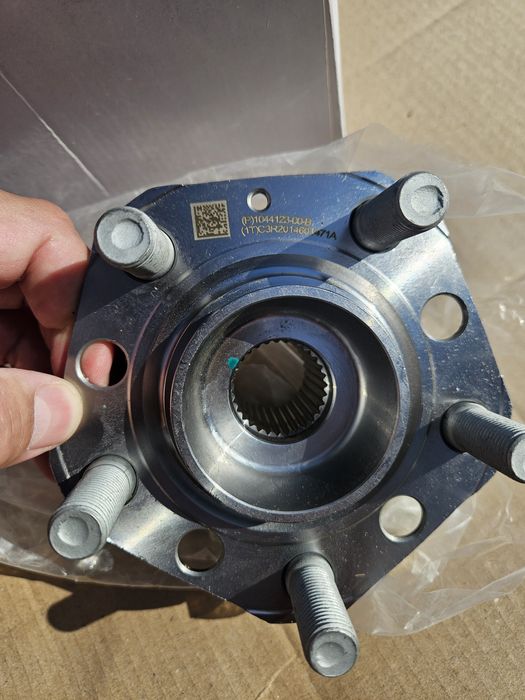 Tesla MY Ступица приводная 1044123-00-B