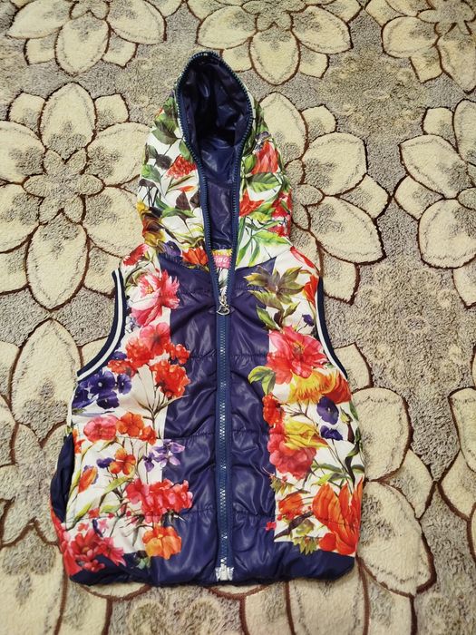 Курточки для дівчинки