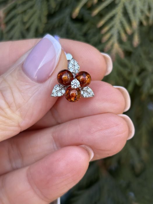 Срібний набір з натуральним бурштином, сережки+ каблучка