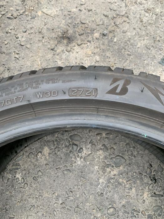 Шини 225/40 R18 Bridgestone зима 2024,23/21 рік 7/7,5 мм