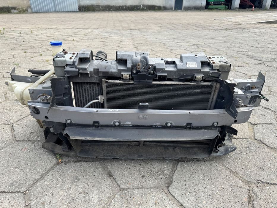 Peugeot 508 I 1.6 EHDi  pas przedni kompletny chłodnice belka pod zderzak przód maskownica wzmocnienie górne wentylator