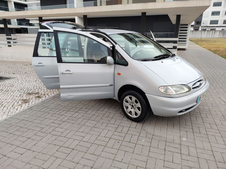 Ford Galaxy TDI impecável
