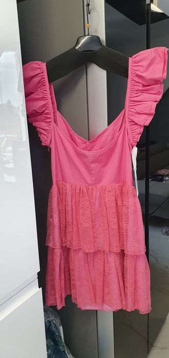 Sukienla Pinko L nowa