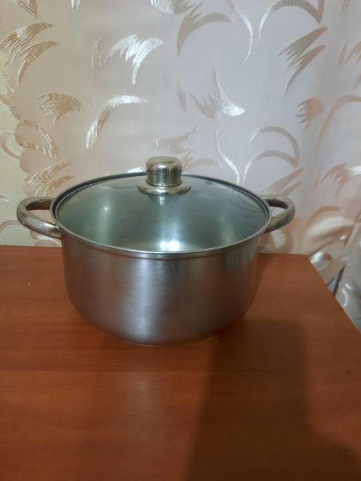 Кастрюля  нержавейка  5 литров