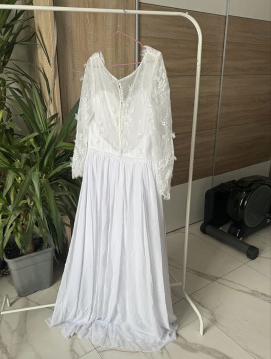 Suknia ślubna sukienka suknie slubne tiul A dekolt v