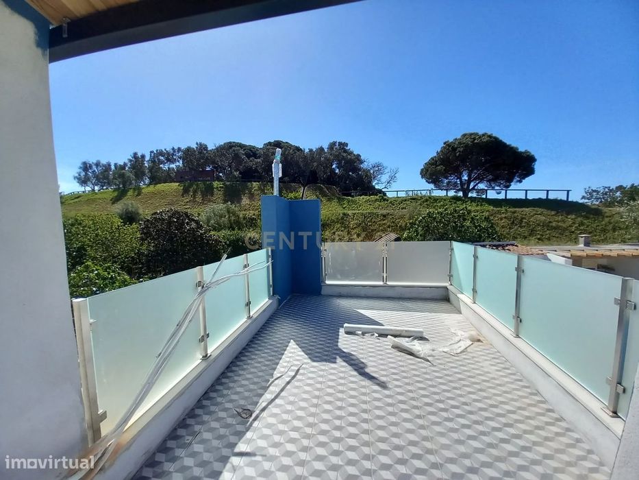 New Apartment with Terrace in the Historic Area of Seixal