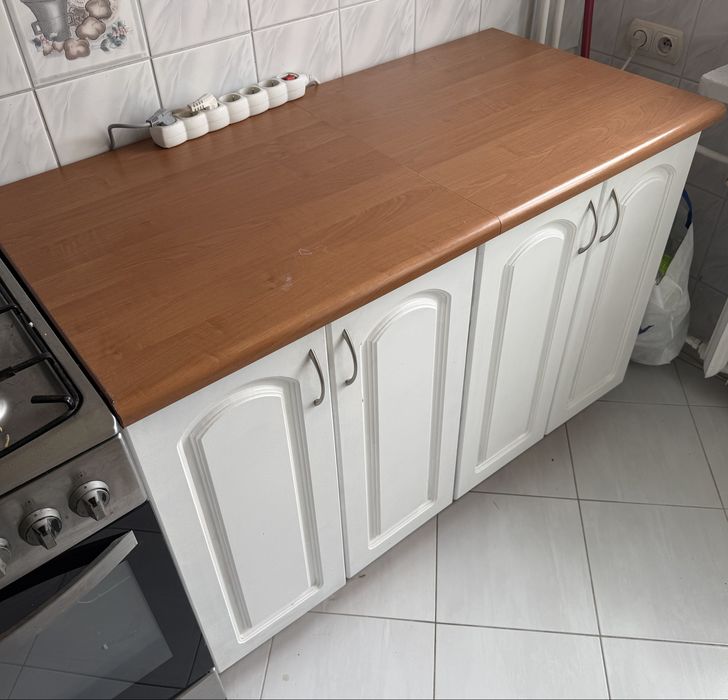 Zestaw mebli kuchennych
