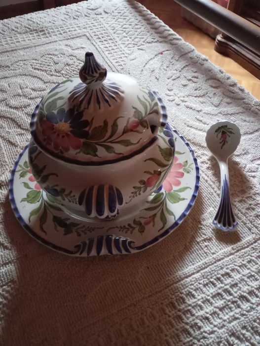 Terrina En porcelana