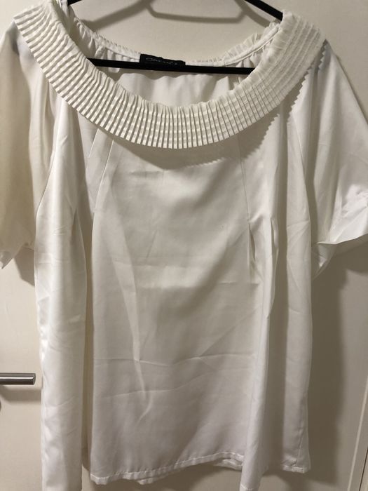 Blusa muito fina tamanho XL pequeno