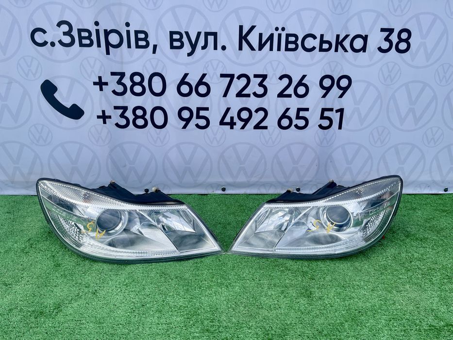 Фари Шкода Октавія А5 фара ліва передня права Skoda Octavia A5 рестайл