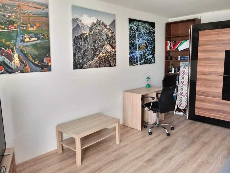 Wynajmę pokój 14m2 Praga Południe 1500 zł+100 zł ryczałt