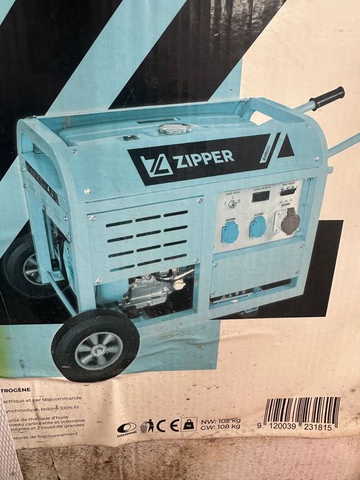 Продам Генератор