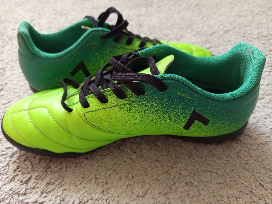 Сороконіжки Adidas