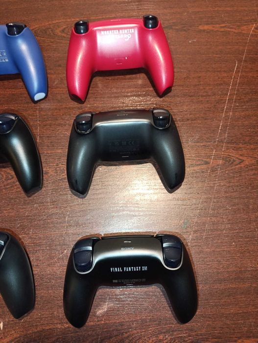 Kolekcja Padów do PS5, God of War, Spider-Man, Hogwarts Legacy itd