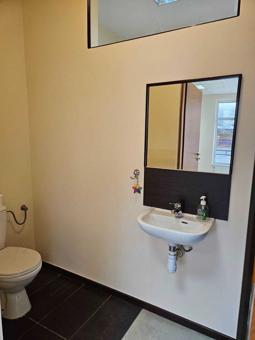 Lokal biurowo-usługowy do wynajęcia