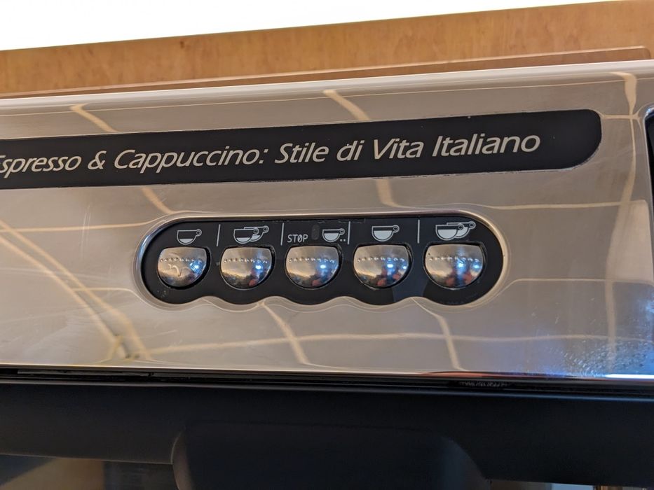 професійна кавоварка FAEMA Stylema