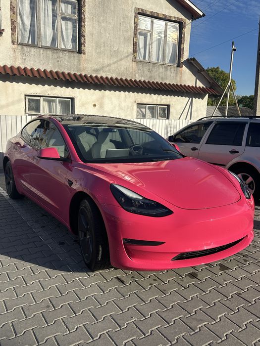 Tesla Model 3 2023