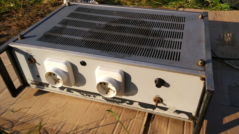 Regulator Napięcia zmiennego do Starych TV ZALMED SN05