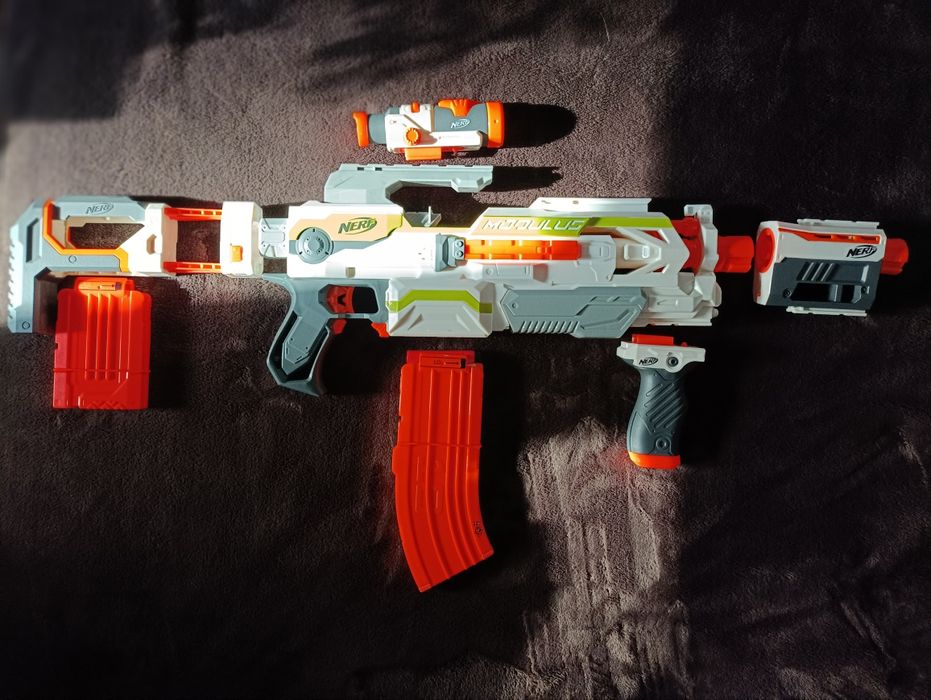 Бластер Nerf Modulus ECS-10