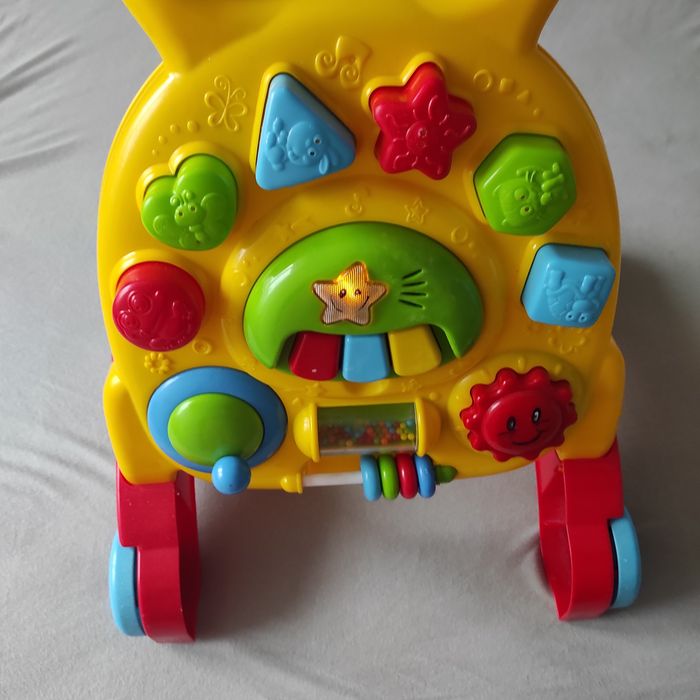 Chodzik pchacz smiki