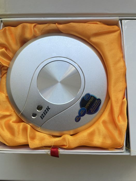 портативний CD/MP3-плеєр початку BBK PV410S