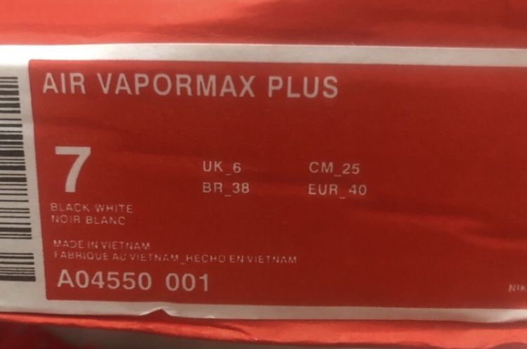 Nowe oryginalne sportowe buty Nike Vapormax Plus