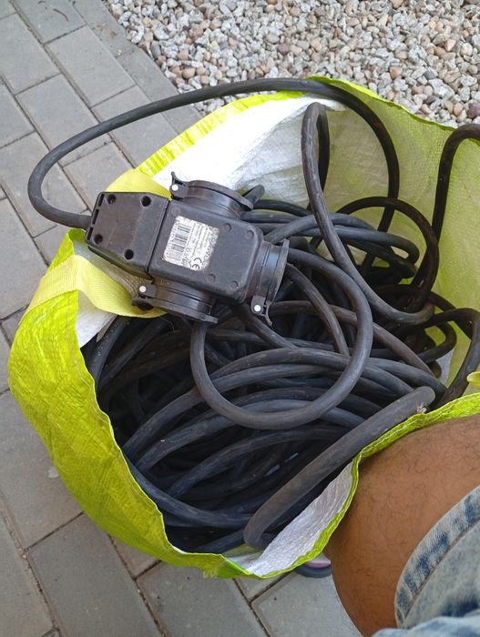 Kabel 4×2.5 linka około 47 metrów