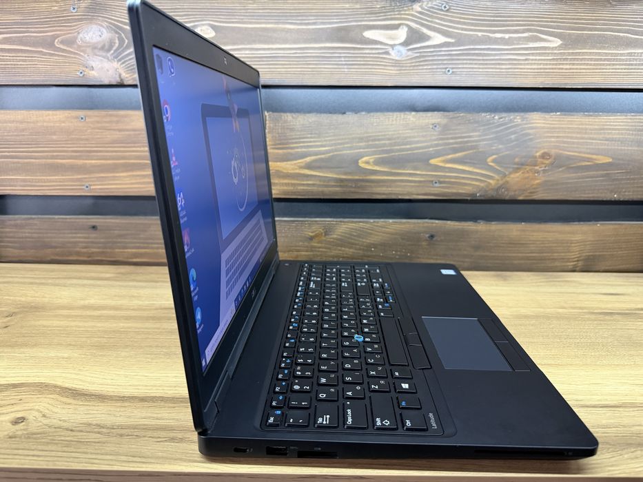 Dell Latitude 5580 MX940 2GB 15,6"IPS/i5-7440HQ/8 GB +cлот/256 Gb SSD M2/12% зносу