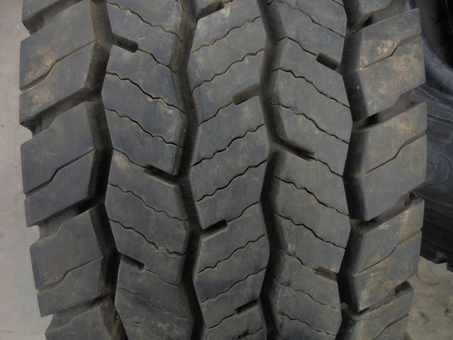 Opona 225/75R17.5 Hankook DH35