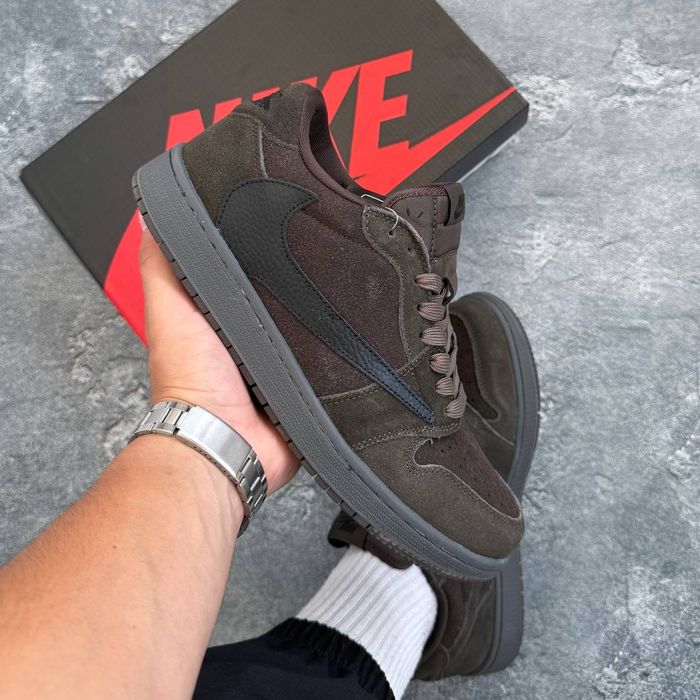 Кросівки Nike Air Jordan 1 Retro Low x Travis Scott Velvet Brown