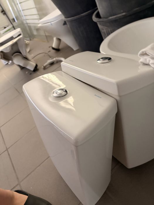 Autoclismos Sanitana em Louça Branca