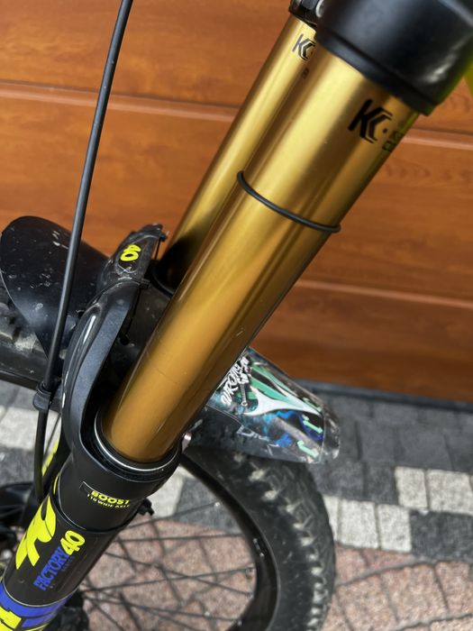 Sprzedam rower Dh specialized demo 8