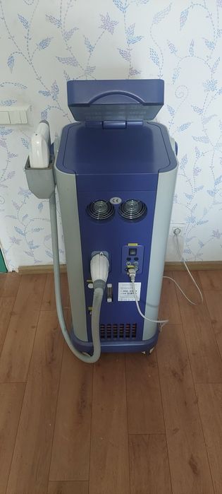 Діодний лазер для видалення волосся Medicalaser D-Las 100