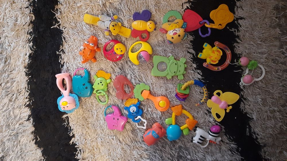 Игрушки погремушки