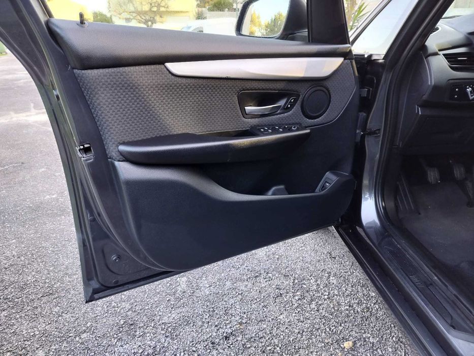 Bmw 216d Gran Tourer - 2016 Line Luxury / 7 Lugares